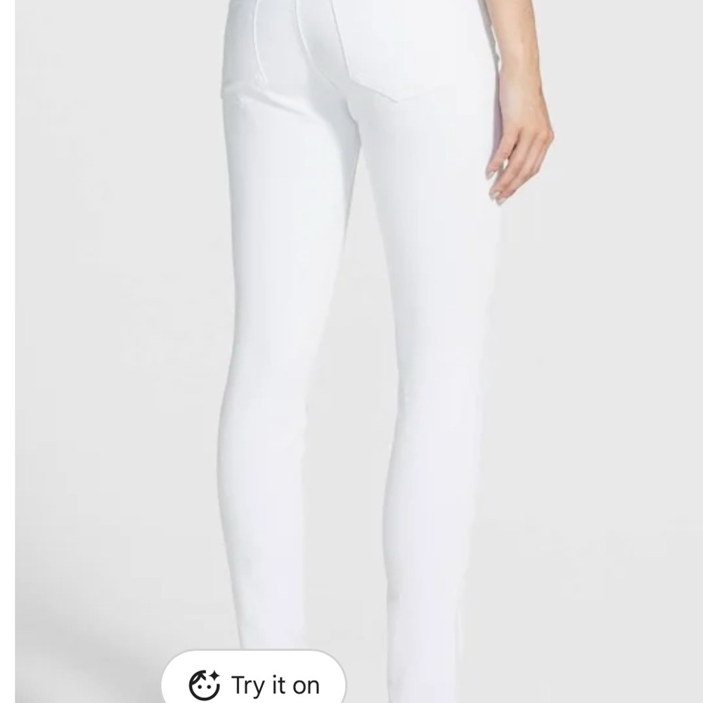 White Denim Skinny Jeans by Hart 28